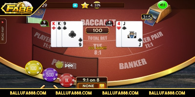 Baccarat thiết kế có đối kháng giữa 2 tụ chính 